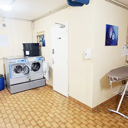 4 Pers Avec Terrasse En Bord De Et Wi-fi Apartment *